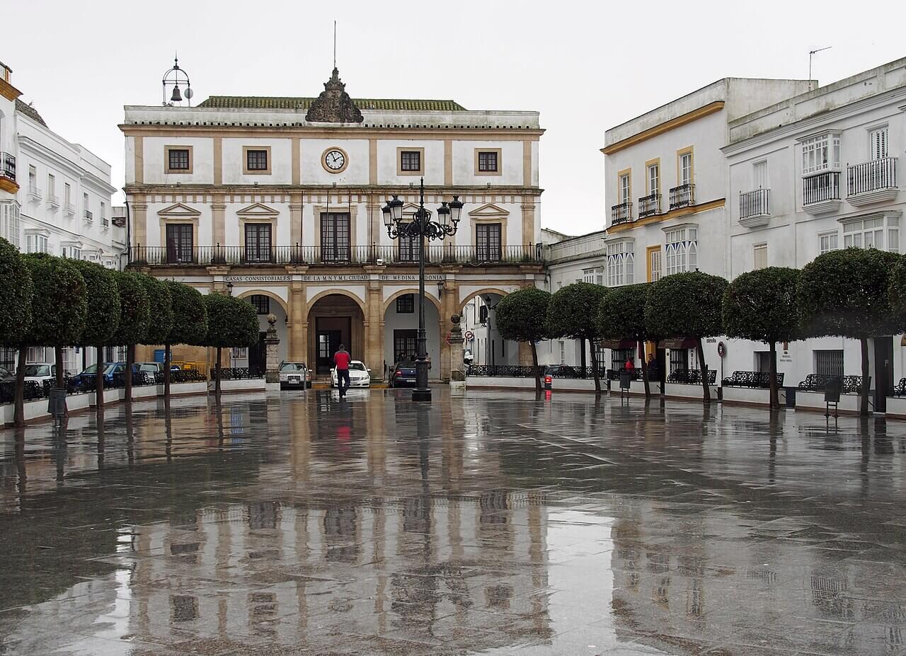 Plaza de España de Medina Sidonia, vista en superficie de la ciudad
